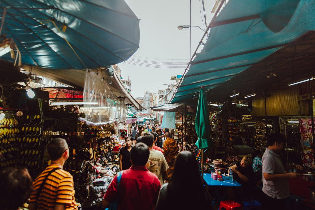 Beginner's guide to learning Thai language with simple grammar and tones